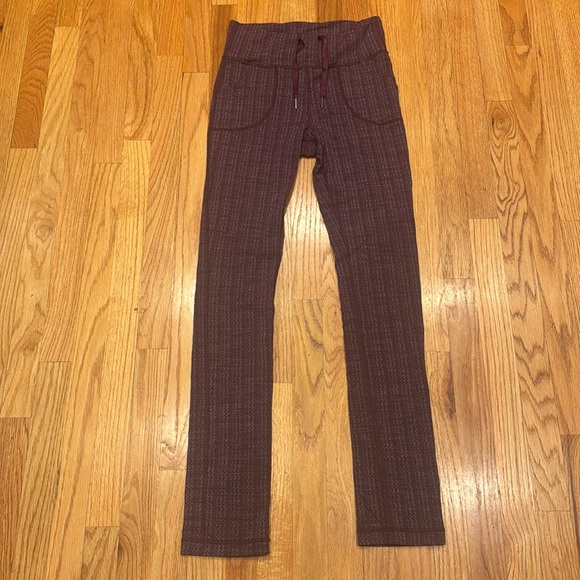 Lululemon Leggings - Picture 1 of 4
